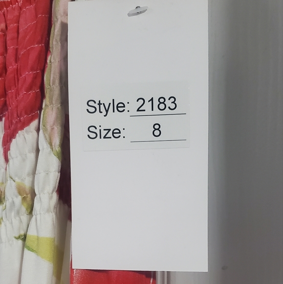 Floral dress - Picture 2 of 3